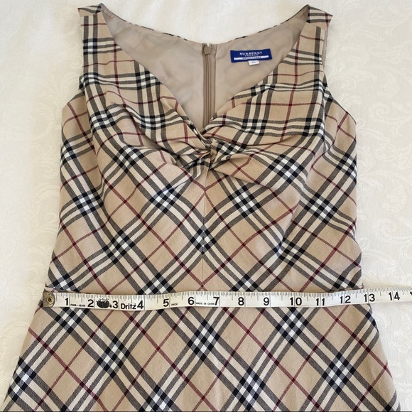Burberry beige check twist front dress - Picture 7 of 9
